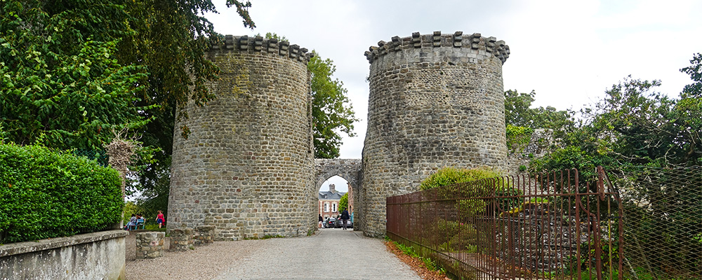 De poort waar Jeanne d’Arc door naar binnen zou zijn gebracht is hoogst waarschijnlijk de Porte Guillaume