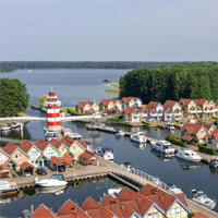 Vakantiepark Hafendorf Rheinsberg in regio Brandenburg, Duitsland
