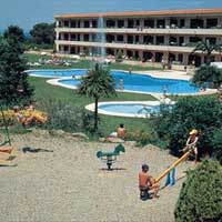 Vakantiepark Village Golf Beach in regio Cataluña, Spanje