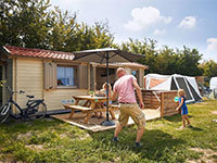 Kampeerchalet de Albatros Plus
