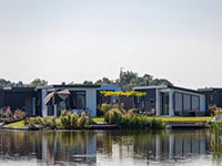 Waterchalet