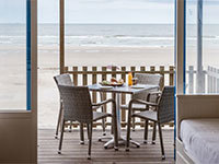 Beach House Sea 4A
