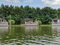 Lime Waterside Spa 4CJ2