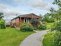 Fir Tree Waterside Spa 6CJ