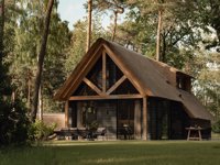 Buitenhuis met hottub & sauna