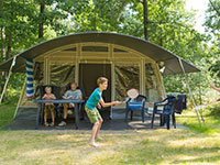 Ingerichte Tent