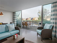 VIP Lakeside Cottage