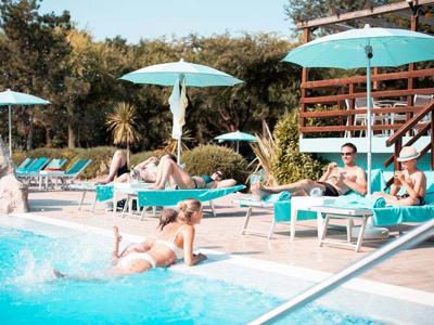 Thumbnail 2 van Tenuta Primero Resort