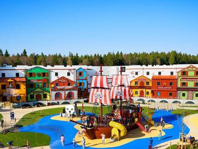 Thumbnail 2 van Legoland Feriendorf