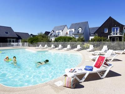 Les Roches