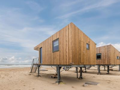 Thumbnail 2 van Strandhuisjes Zeezigt