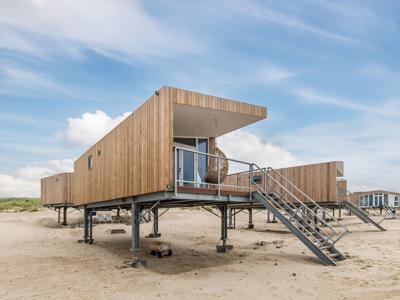 Thumbnail 3 van Strandhuisjes Zeezigt