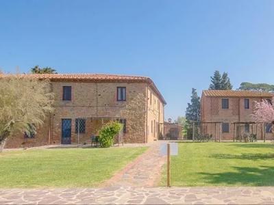 Thumbnail 2 van Castellare di Tonda